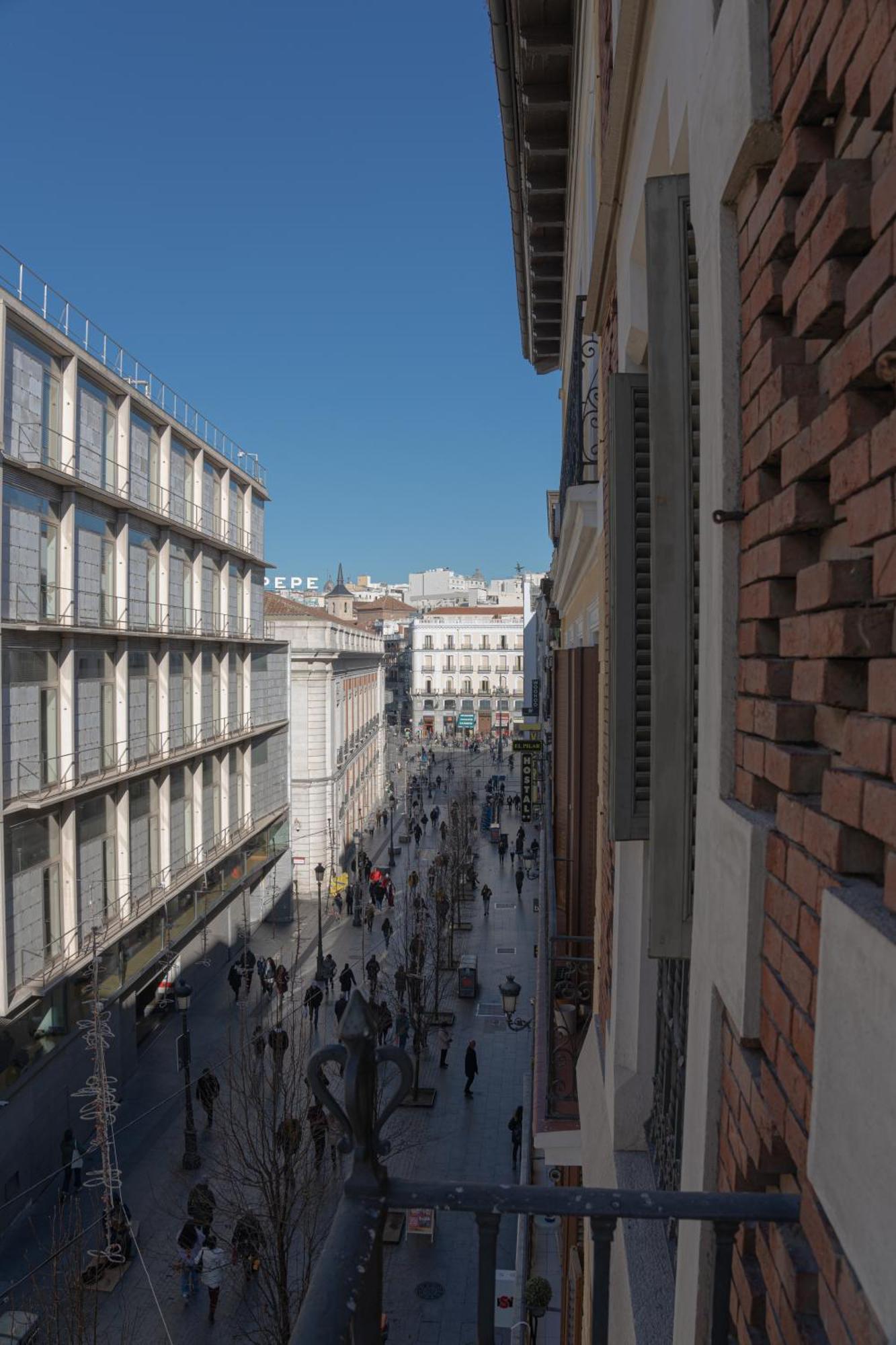 Camera Familiare con Balcone